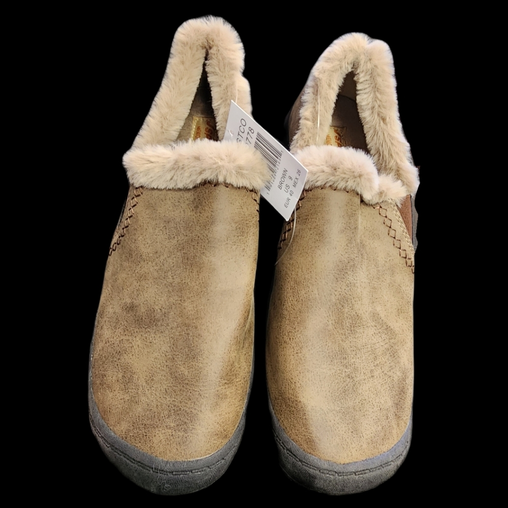 Jambu Jsport Women's Willa Slip On Faux Fur Shoes